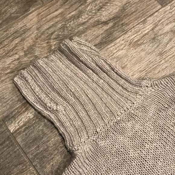 Majorelle by REVOLVE mountain high turtle neck - Picture 8 of 8